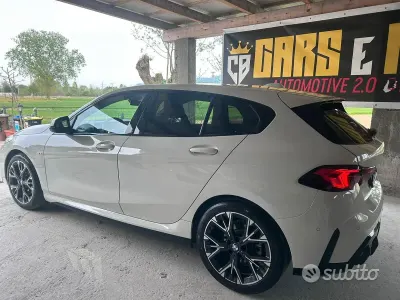 Usata BMW 120 M Sport 300 CV (220 kW) 2025 Bianco Utilitaria
