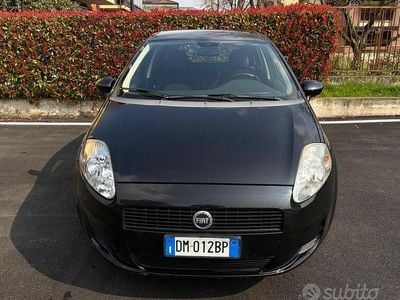 Usata Fiat Grande Punto Active 77 CV (56 kW) 2007 Nero Utilitaria