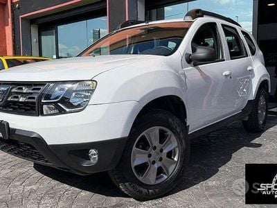 Usata Dacia Duster Ambiance 115 CV (84 kW) 2016 Bianco SUV