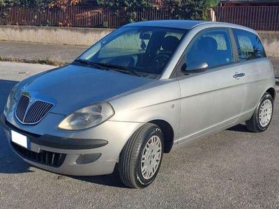 usata Lancia Ypsilon 1.2 8v