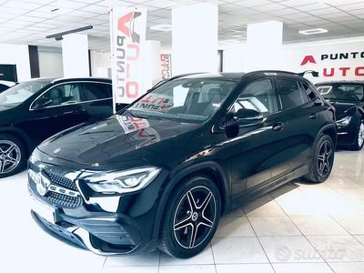 Usata Mercedes GLA200 Premium 150 CV (110 kW) 2022 Nero SUV