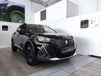 Usata Peugeot 2008 S 101 CV (74 kW) 2022 Nero SUV