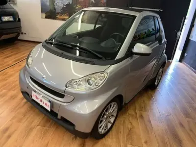 Usata Smart ForTwo Cabrio Passion 71 CV (52 kW) 2007 Argento Cabrio