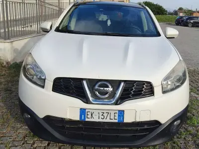 Usata Nissan Qashqai N-TEC 131 CV (96 kW) 2012 SUV
