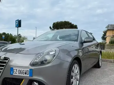 Second-hand Alfa Romeo Giulietta Progression 109 CP (80 kW) 2015 Gri Hatchback