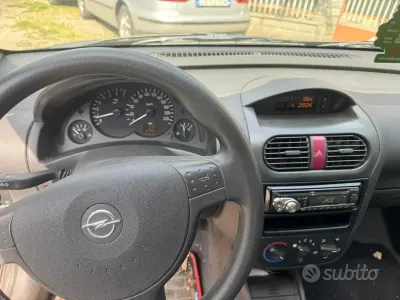 Usata Opel Corsa 2002 Utilitaria