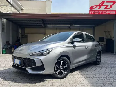 Usata MG MG3 Comfort 116 CV (85 kW) 2025 Grigio Utilitaria