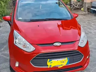 Usata Ford B-MAX 90 CV (66 kW) 2017 Rosso Monovolume