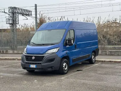 Usata Fiat Ducato 120 CV (88 kW) 2021 Blu/azzurro Furgone
