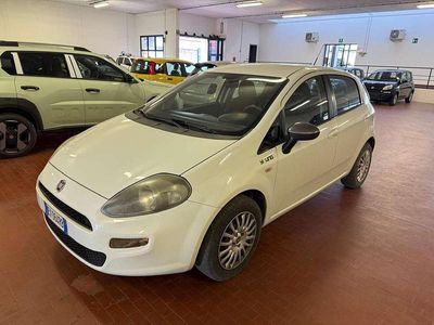 Usata Fiat Punto Evo Young 77 CV (56 kW) 2014 Bianco Utilitaria