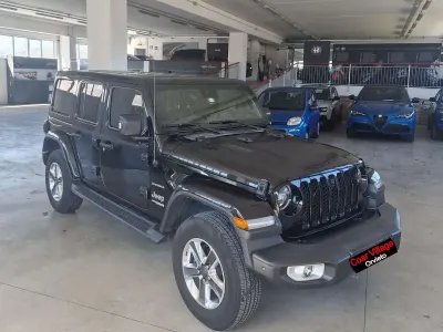 Usado Jeep Wrangler Unlimited Sahara 272 CV (200 kW) 2021 Negro SUV