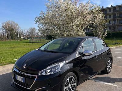 usata Peugeot 208 5p 1.2 puretech Allure 82cv my18