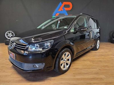 Usata VW Touran Trendline 105 CV (77 kW) 2011 Nero Monovolume