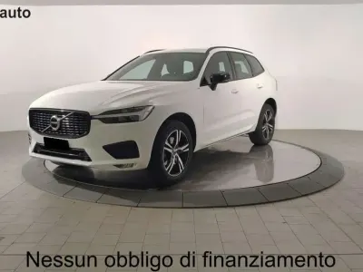 Usata Volvo XC60 R-Design 235 CV (172 kW) 2021 Bianco SUV
