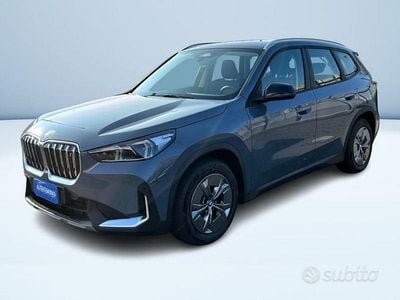 BMW iX1