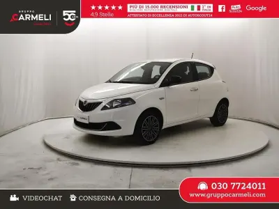 Usata Lancia Ypsilon Gold 69 CV (50 kW) 2023 Bianco Utilitaria