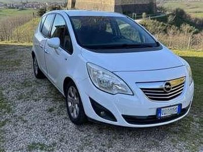 Usata Opel Meriva Cosmo 110 CV (80 kW) 2011 Monovolume