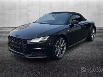 Usata Audi TT Roadster Business 245 CV (180 kW) 2021 Nero Cabrio