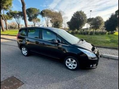 Usata Peugeot 5008 150 CV (110 kW) 2011 Nero Monovolume