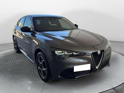 Second-hand Alfa Romeo Stelvio Ti 209 CP (153 kW) 2023 Gri SUV
