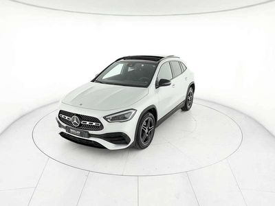 Usata Mercedes GLA250 Premium 160 CV (117 kW) 2022 Argento SUV