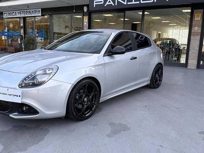 Usata Alfa Romeo Giulietta Tech Edition 120 CV (88 kW) 2019 Argento Utilitaria