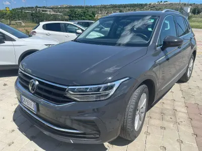 Occasion VW Tiguan Life 150 ch (110 kW) 2023 Gris SUV