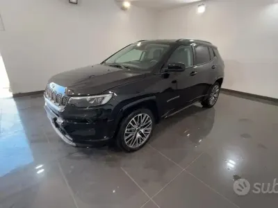 Usata Jeep Compass Summit 130 CV (95 kW) 2024 Nero SUV