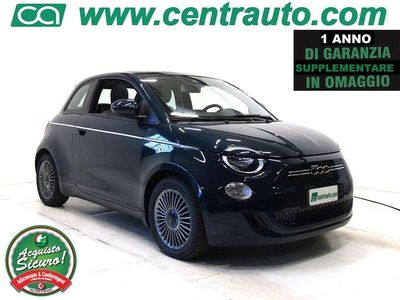 Usata Fiat 500e Icon 86 kW (118 CV) 2021 Blu scuro Berlina