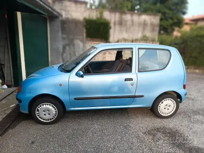 Usata Fiat Seicento 39 CV (28 kW) 2000 Bluazzurro Utilitaria