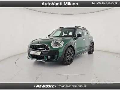 Usata Mini Cooper Countryman Business 224 CV (164 kW) 2019 Verde SUV