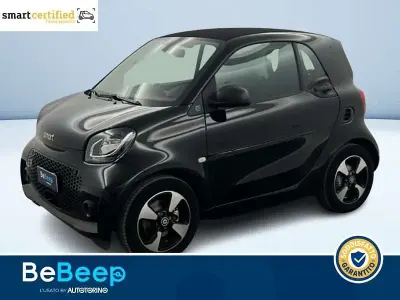 Usata Smart ForTwo Electric Drive Passion 60 kW (82 CV) 2023 Nero pastello Berlina