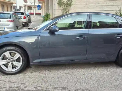 Usata Audi A4 150 CV (110 kW) 2018 Grigio Berlina