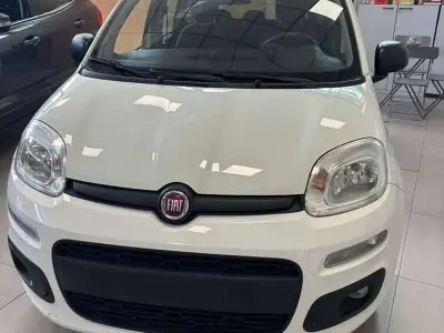 Käytetty Fiat Panda Pop 69 HP (50 kW) 2016 Valkoinen Viistoperä