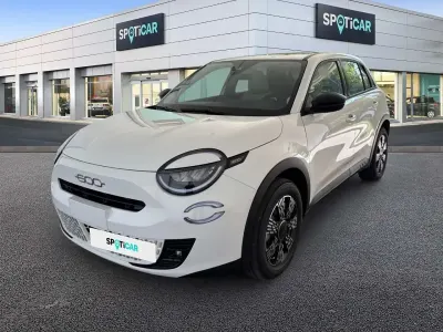 Nouvelle Fiat 600 Icon 145 ch (106 kW) 2026 Blanc SUV