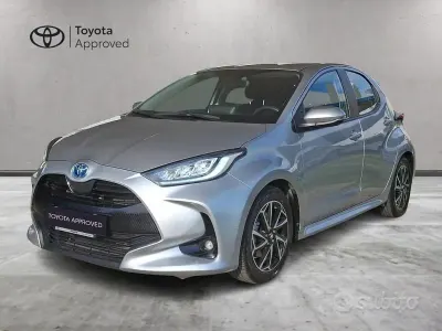 Usata Toyota Yaris Hybrid