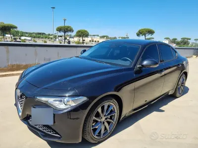Usata Alfa Romeo Giulia 160 CV (117 kW) 2021 Nero Berlina