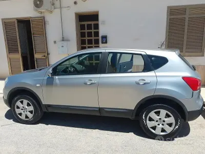 Usata Nissan Qashqai 106 CV (77 kW) 2010 Grigio SUV