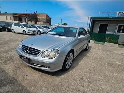 Usata Mercedes CLK270 Elegance 169 CV (124 kW) 2004 Argento Coupé