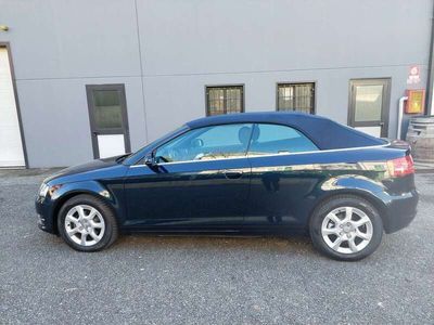 usata Audi A3 Cabriolet 1.6 tdi Young Edition