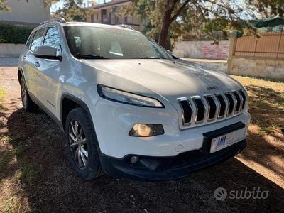 Usata Jeep Cherokee Longitude 140 CV (102 kW) 2015 Bianco SUV