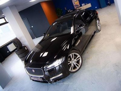Usata Jaguar XF R-Sport 179 CV (131 kW) 2017 Nero Berlina