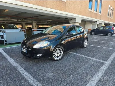 Usado Fiat Bravo Dynamic 90 HP (66 kW) 2007 Preto Citadino