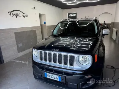 Usata Jeep Renegade Limited 140 CV (102 kW) 2017 Nero SUV