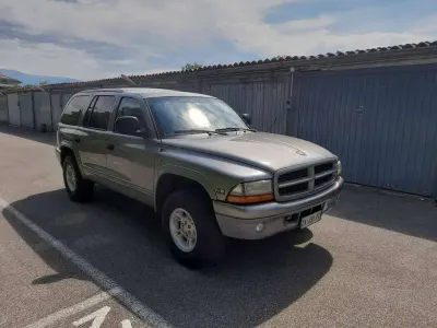 Usata Dodge Durango 241 CV (177 kW) 2000 Grigio SUV