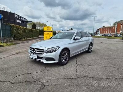 Usata Mercedes C220 Exclusive 170 CV (125 kW) 2016 Grigio Station wagon