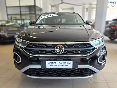 Usata VW T-Roc Edition 116 CV (85 kW) 2025 Nero SUV