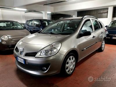 Usata Renault Clio GrandTour 74 CV (54 kW) 2008 Giallo Station wagon