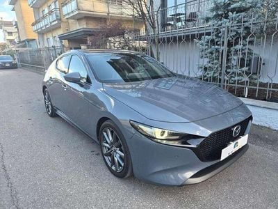 Usata Mazda 3 Exclusive 122 CV (89 kW) 2019 Grigio Berlina