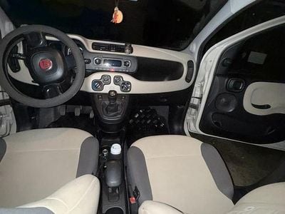 Begagnad Fiat Panda 69 HK (50 kW) 2015 Vit Minibuss